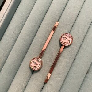 Lululemon Logo Bobby Pins